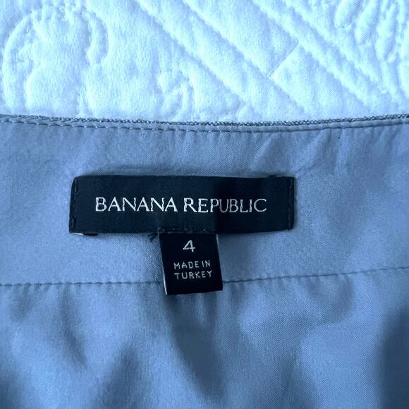 Banana Republic Wrap Skirt Button Front Straight Wool Blend Gray 4 Dark Academia - Picture 3 of 5